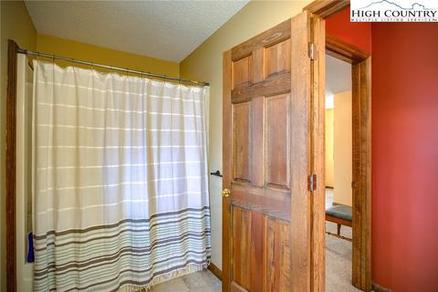 533 Pineview Dr, Boone, NC 28607 photo 30