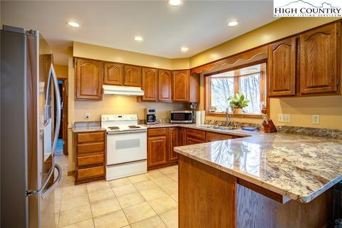 533 Pineview Dr, Boone, NC 28607 photo 17