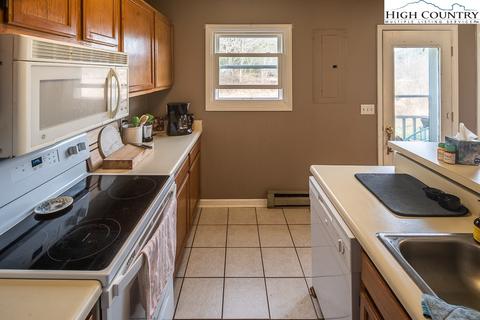 200 Creekside Lane #1 D, Boone, NC 28607 photo 10