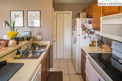 200 Creekside Lane #1 D, Boone, NC 28607 photo 9