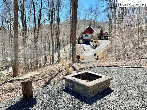 259 The Settlement, Boone, NC 28607 photo 4