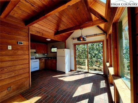 305 Moonfish Ln, Boone, NC 28607 photo 28