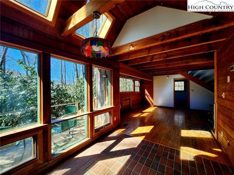 305 Moonfish Ln, Boone, NC 28607 photo 33