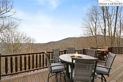166 Wayside Ct, Seven Devils, NC 28604 photo 2