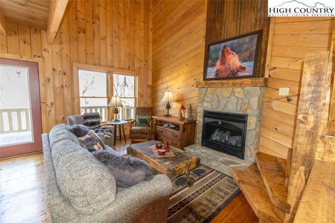 203 Monarch Dr, Todd, NC 28684 photo 3