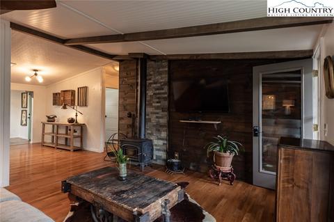 618 Rhymer Branch Rd, Deep Gap, NC 28618 photo 5