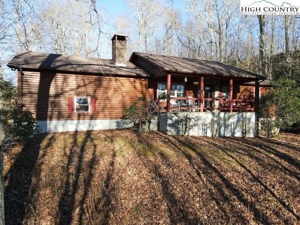 163 Treetop Ln, Banner Elk, NC 28604 24 Photos MLS 242429 Movoto