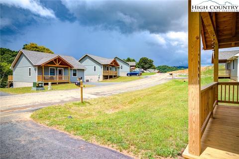 112 Carson Ct #67, Boone, NC 28607 photo 2