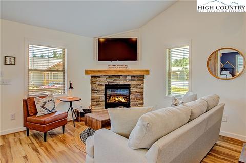 112 Carson Ct #67, Boone, NC 28607 photo 4