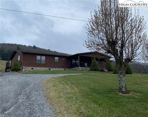 2654 Mountain Lake Rd, Ennice, NC 28623