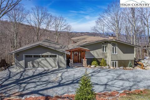 401 Pine Ridge Rd, Beech Mountain, NC 28604