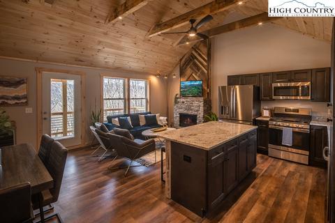 191 Rhododendron Dr, Beech Mountain, NC 28604 photo 16