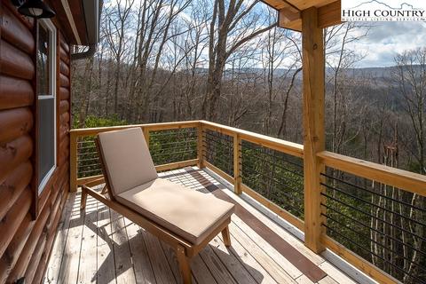 191 Rhododendron Dr, Beech Mountain, NC 28604 photo 2