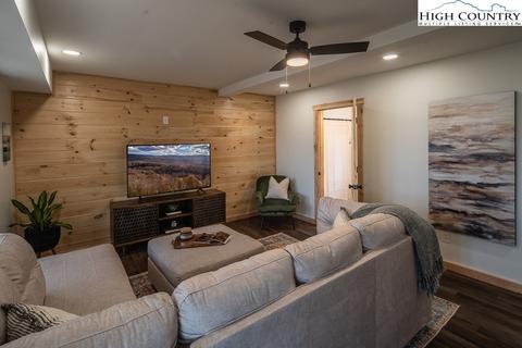 191 Rhododendron Dr, Beech Mountain, NC 28604 photo 44
