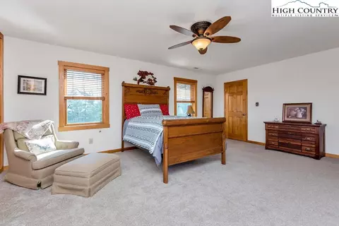 303 Tinys Mountain Dr, Deep Gap, NC 28618 photo 28
