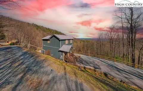 303 Tinys Mountain Dr, Deep Gap, NC 28618 photo 47