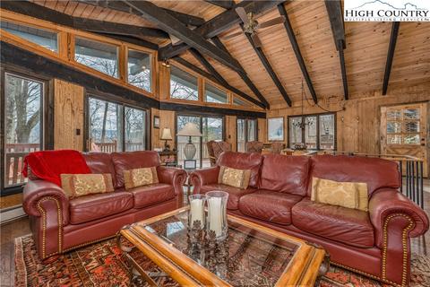 356 Sugar Tree Ln, Sugar Mountain, NC 28604 photo 10