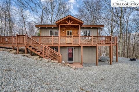 356 Sugar Tree Ln, Sugar Mountain, NC 28604 photo 3