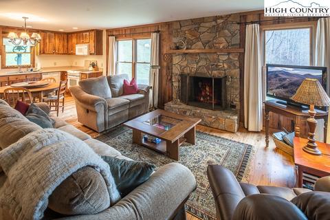 561 Tucker Rd, Lansing, NC 28643 photo 17