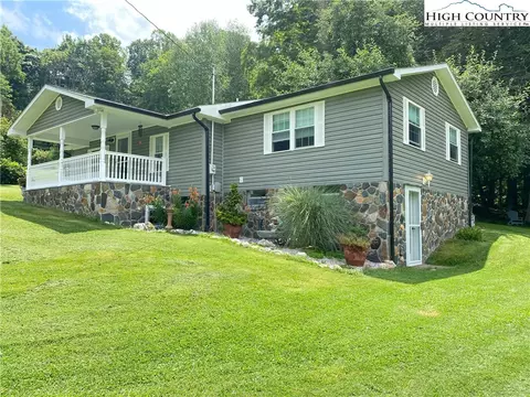 685 Carl Eastridge Rd #B AND C, Warrensville, NC 28693
