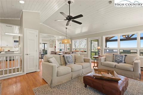 117 Saint Andrews Rd, Beech Mountain, NC 28604 photo 8