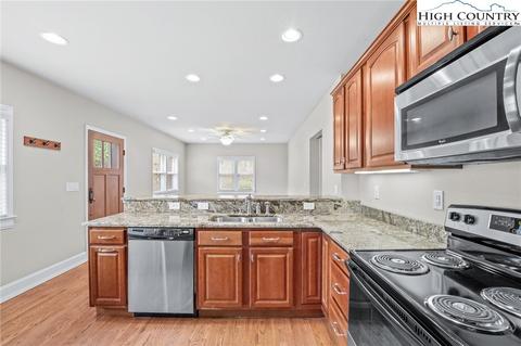 659 Grand Blvd, Boone, NC 28607 photo 5