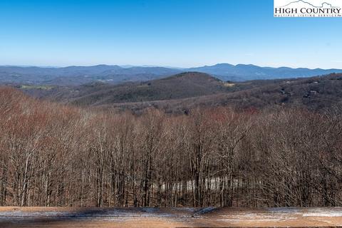 130 Grassy Gap Loop Rd, Beech Mountain, NC 28604 photo 38