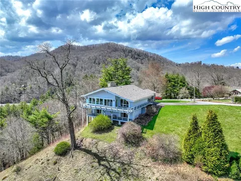 291 Balsam Rd, Boone, NC 28607