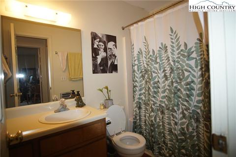 200 Pilgrims Way #15, Boone, NC 28607 photo 11