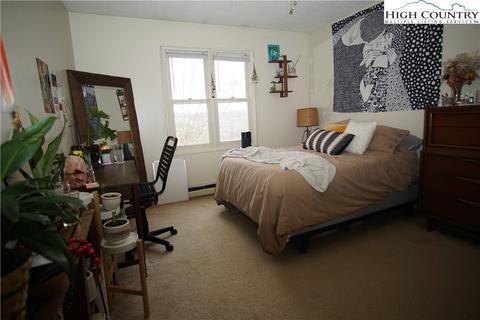 200 Pilgrims Way #15, Boone, NC 28607 photo 4