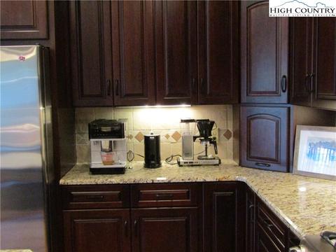 307 Dare Ln, Deep Gap, NC 28618 photo 34