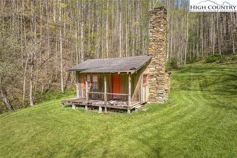809 Fork Branch Rd, Vilas, NC 28692 photo 6