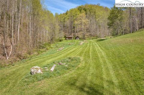 809 Fork Branch Rd, Vilas, NC 28692 photo 5
