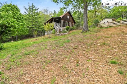 295 Squash Dr, Purlear, NC 28665 photo 38