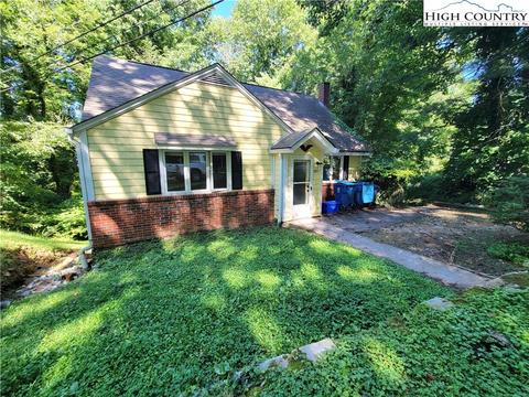 301 Highland Ave, Boone, NC 28607 photo 2