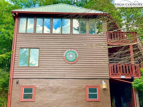 117 Skiview Ln, Beech Mountain, NC 28604
