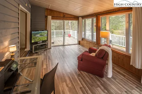 37 Hemlock Loop, Newland, NC 28657 photo 15