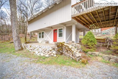 107 Skiway Cir, Beech Mountain, NC 28604 photo 32