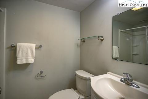 107 Skiway Cir, Beech Mountain, NC 28604 photo 27