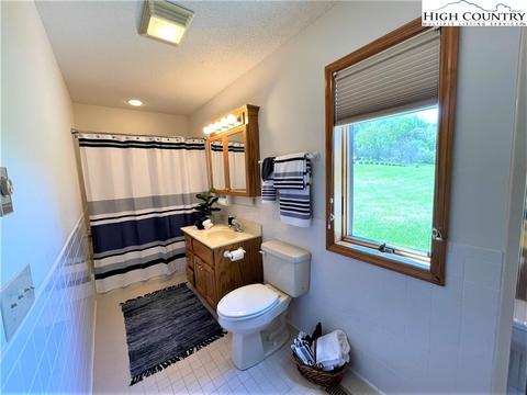 121 Willowbend Ln, Jefferson, NC 28640 photo 40