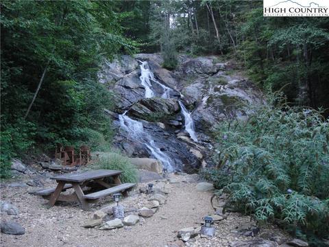 341 Woodpecker Rd, Purlear, NC 28665 photo 49