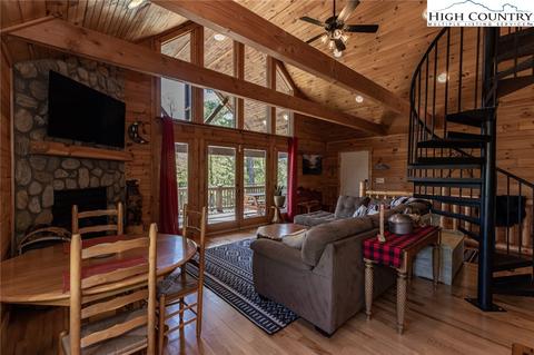 341 Woodpecker Rd, Purlear, NC 28665 photo 28