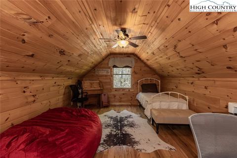 341 Woodpecker Rd, Purlear, NC 28665 photo 24