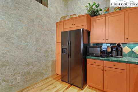 295 E Rivers Edge Rd, Boone, NC 28607 photo 11