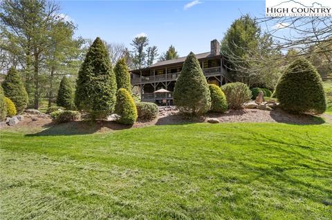 295 E Rivers Edge Rd, Boone, NC 28607 photo 2