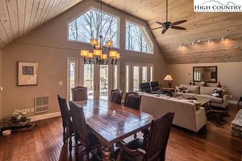 308 Saint Andrews Rd, Beech Mountain, NC 28604 photo 5