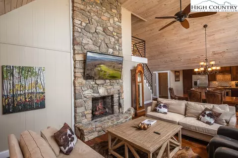 308 Saint Andrews Rd, Beech Mountain, NC 28604 photo 8