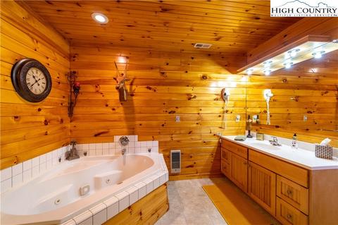 1892 Brown Rd, Sparta, NC 28675 photo 31