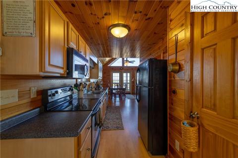 1892 Brown Rd, Sparta, NC 28675 photo 15