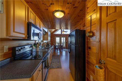 1892 Brown Rd, Sparta, NC 28675 photo 14
